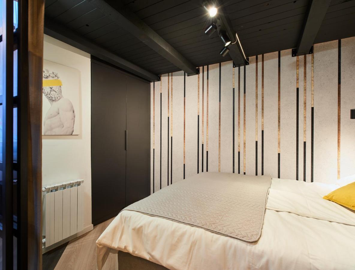 Joseph Studio Apartment By Irundo Zagreb Exterior photo